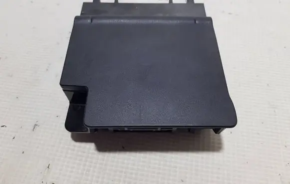 Mercedes-Benz C W205 Ashtray (front) 2058100330BBG A2058100330