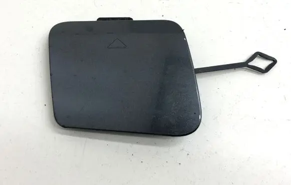 BMW 1 F40 Front tow hook cap/cover 51117459875