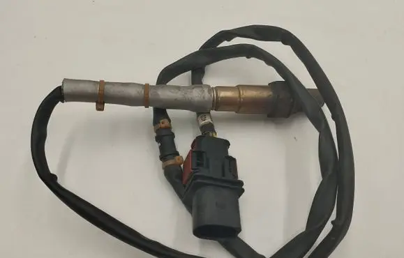 Audi A3 S3 8P Lambda probe sensor 06f906262J MXVV00C Z1041089Z0