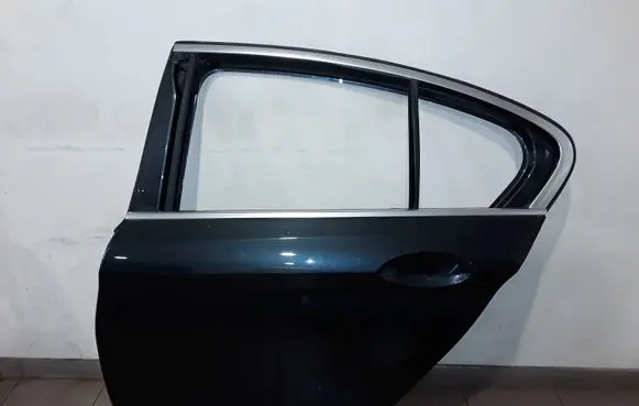 BMW M5 F90 Rear door 4820200 7408195