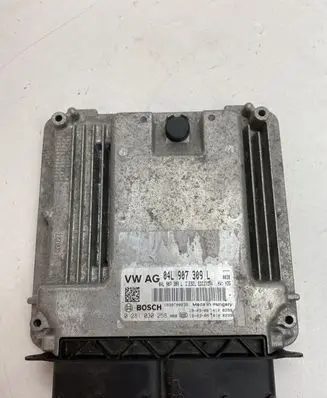 Audi A4 S4 B9 Engine control unit/module 04L907309L