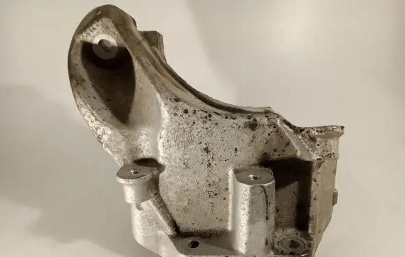Mercedes-Benz GLE (W166 - C292) Engine mounting bracket A6512233804