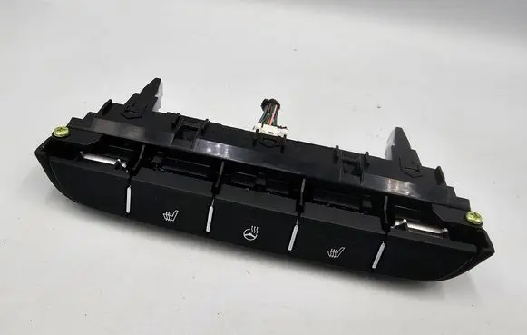 KIA Ceed Seat heating switch 93315J7010