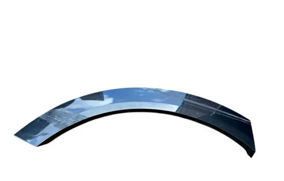 Rear fender molding trim