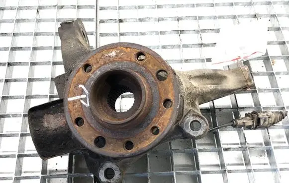 Opel Signum Front wheel hub spindle knuckle