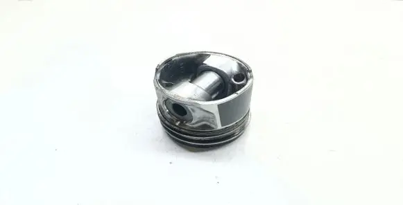 Toyota RAV 4 (XA30) Piston 142