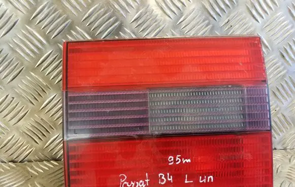 Volkswagen PASSAT B4 Tailgate rear/tail lights 3A9945107B 394109