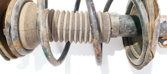 Toyota Avensis T250 Front coil spring