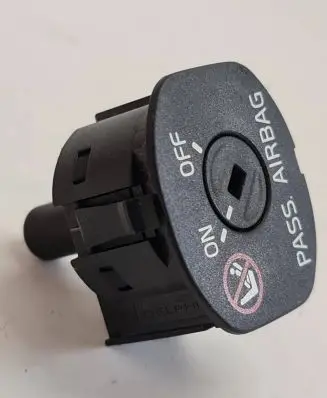 Volvo V70 Passenger airbag on/off switch 30795214 09064A A0915