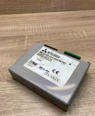 Mitsubishi Space Star Door control unit/module MR916006