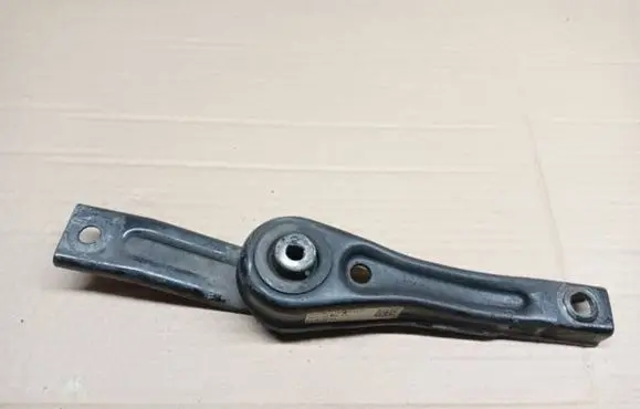 Volkswagen Golf Sportsvan Engine mount bracket 5Q0199855AA