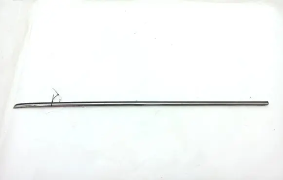 Mercedes-Benz COMPAKT W115 Rear fender molding trim 