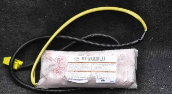 Mazda CX-7 Seat airbag E3A00711360 E22AH21