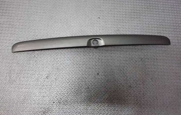 Opel Vectra B Tailgate/boot cover trim set 90463727