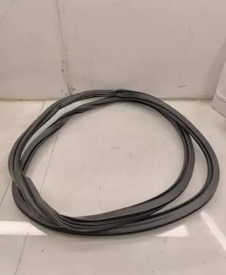 Audi A6 C7 Rear door rubber seal (on body)