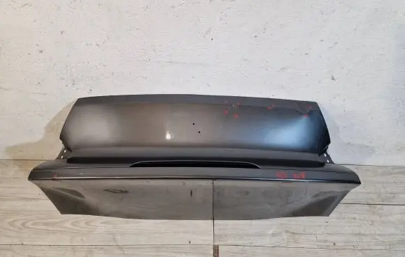 Ferrari 812 Superfast Tailgate/trunk/boot lid