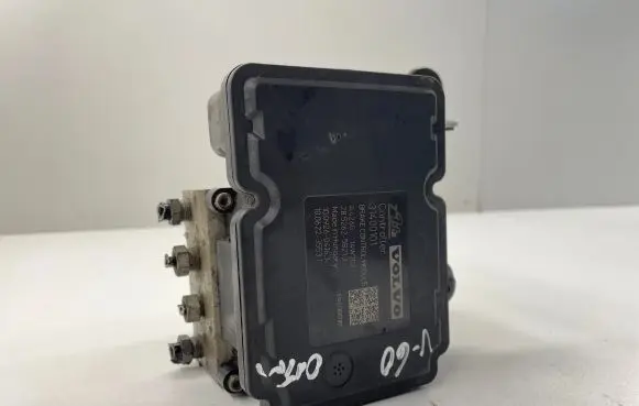 Volvo V60 ABS Pump 28526258213 31400101 10062235531