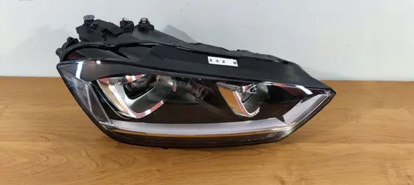 Volkswagen Golf Sportsvan Headlight/headlamp 518941040A