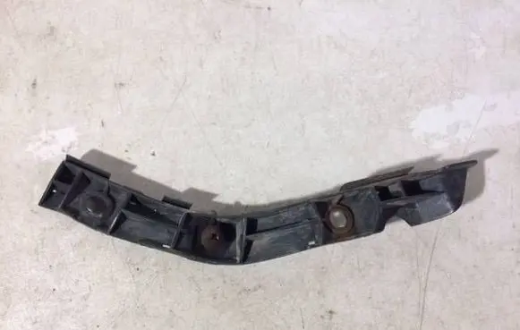 Subaru Tribeca Front bumper mounting bracket 8Y264