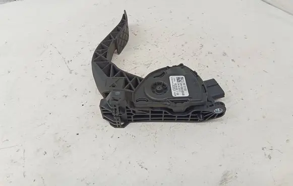 Audi Q5 SQ5 Accelerator throttle pedal 8K1721523 6PV00950500