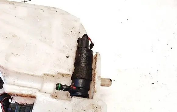 Audi A6 S6 C7 4G Headlight washer pump 3b7955681