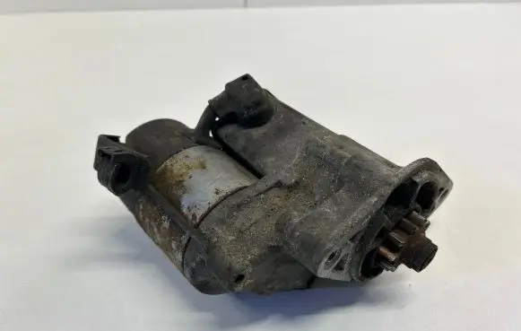 Toyota Yaris Starter motor