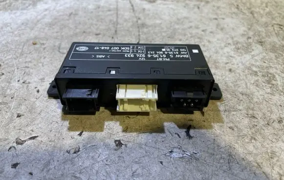 BMW 5 E39 Other control units/modules 61356904243 37310 616924933