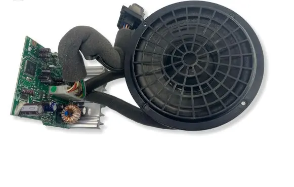 Audi A3 S3 8P Subwoofer speaker 8637611175