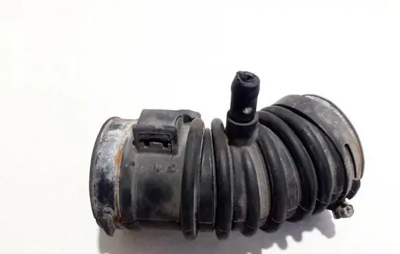 Mazda 6 Air intake hose/pipe l813132212