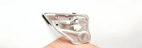 Mercedes-Benz E W212 Rear door window regulator with motor A2048200542 A2125407205
