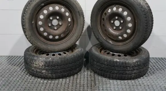 Ford Galaxy R16 steel rim 7M3601027E