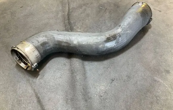 Mercedes-Benz C W204 Intercooler hose/pipe