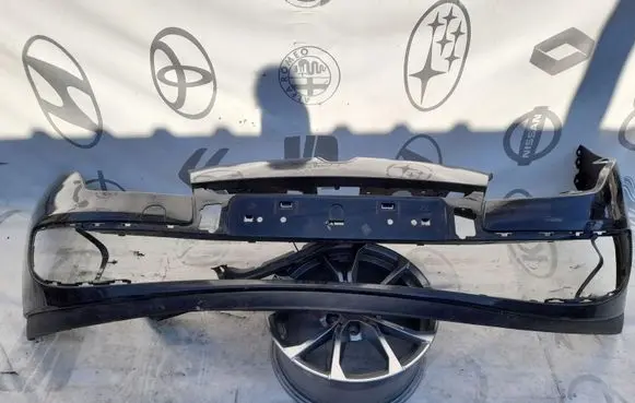 Renault Megane III Front bumper
