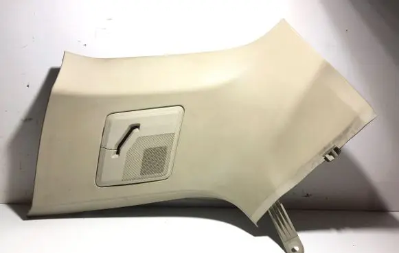 Volvo XC90 Tailgate trim 10158