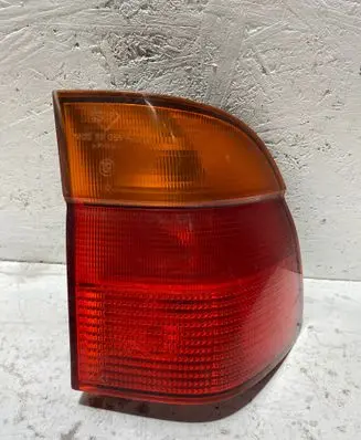 BMW 5 E39 Rear/tail lights 8361672 081219981602