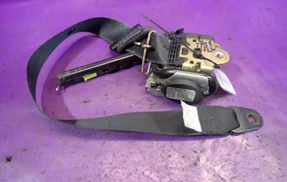 Ford Fusion Front seatbelt 2S6AA61295ED