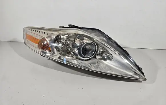 Ford Mondeo MK IV Headlights/headlamps set 