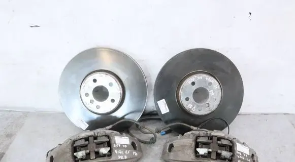 BMW X7 G07 Brake discs and calipers set 6880077 8887189 6880078