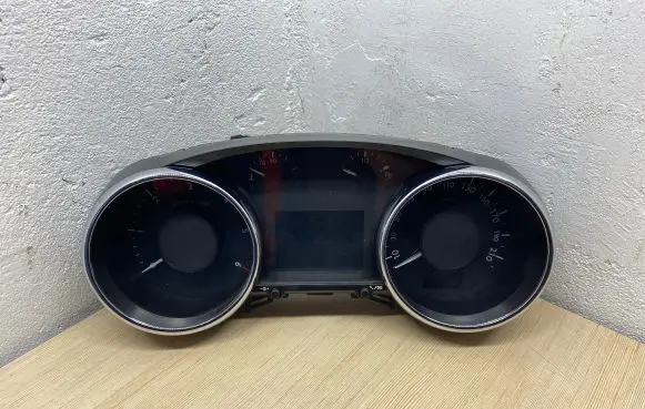 Peugeot 3008 I Speedometer (instrument cluster) 9666247580 PES004005N09B