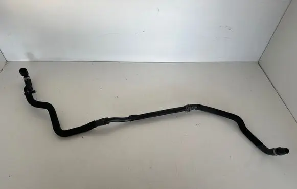 Peugeot 308 Engine coolant pipe/hose 9836782580