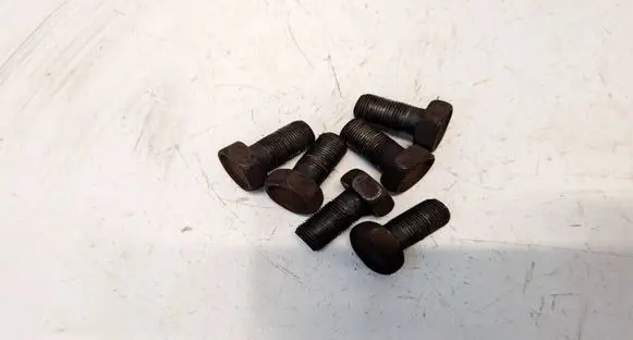 Mazda 323 Nuts/bolts