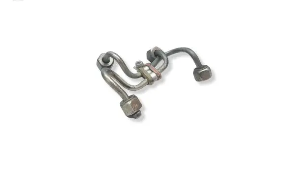 BMW X3 E83 Fuel injector supply line/pipe 