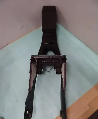 Volkswagen PASSAT B6 Center console 