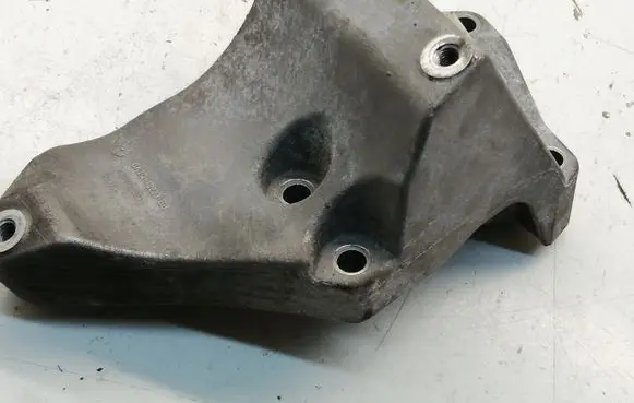Generator/alternator bracket