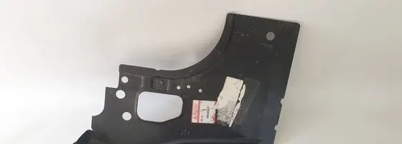 Mitsubishi Carisma Side bottom protection MR465227