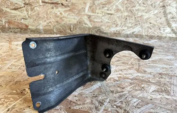 Volvo S60 ABS pump bracket 