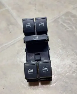 Volkswagen PASSAT B6 Electric window control switch