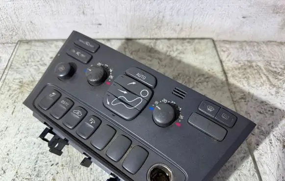 Volvo S60 Climate control unit