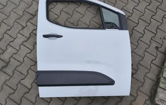 Peugeot Partner Front door 260603HR1159