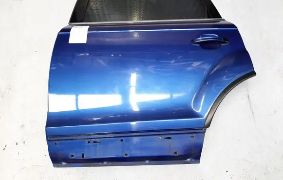 Audi Q7 4M Rear door
